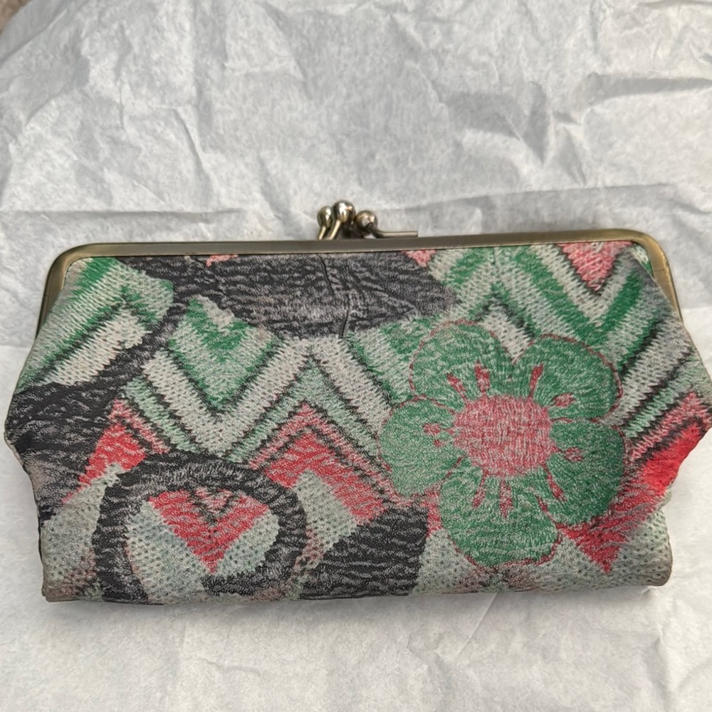 Floral Patterned Clutch Wallet